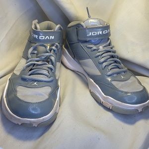 Jordan high top sneakers preloved
